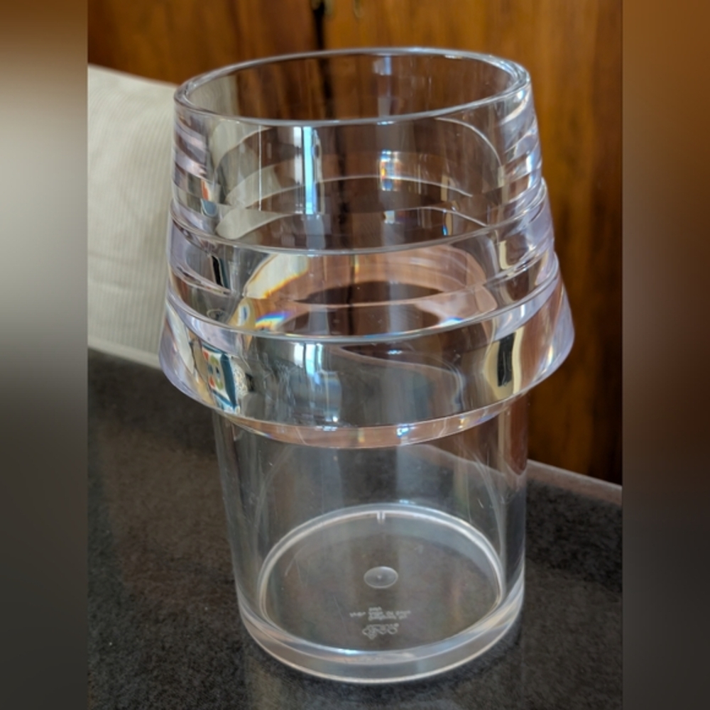 SaLE! Italian Vtg Lucite Modernist Art Design Wine Cooler Vase Acrylic See Video